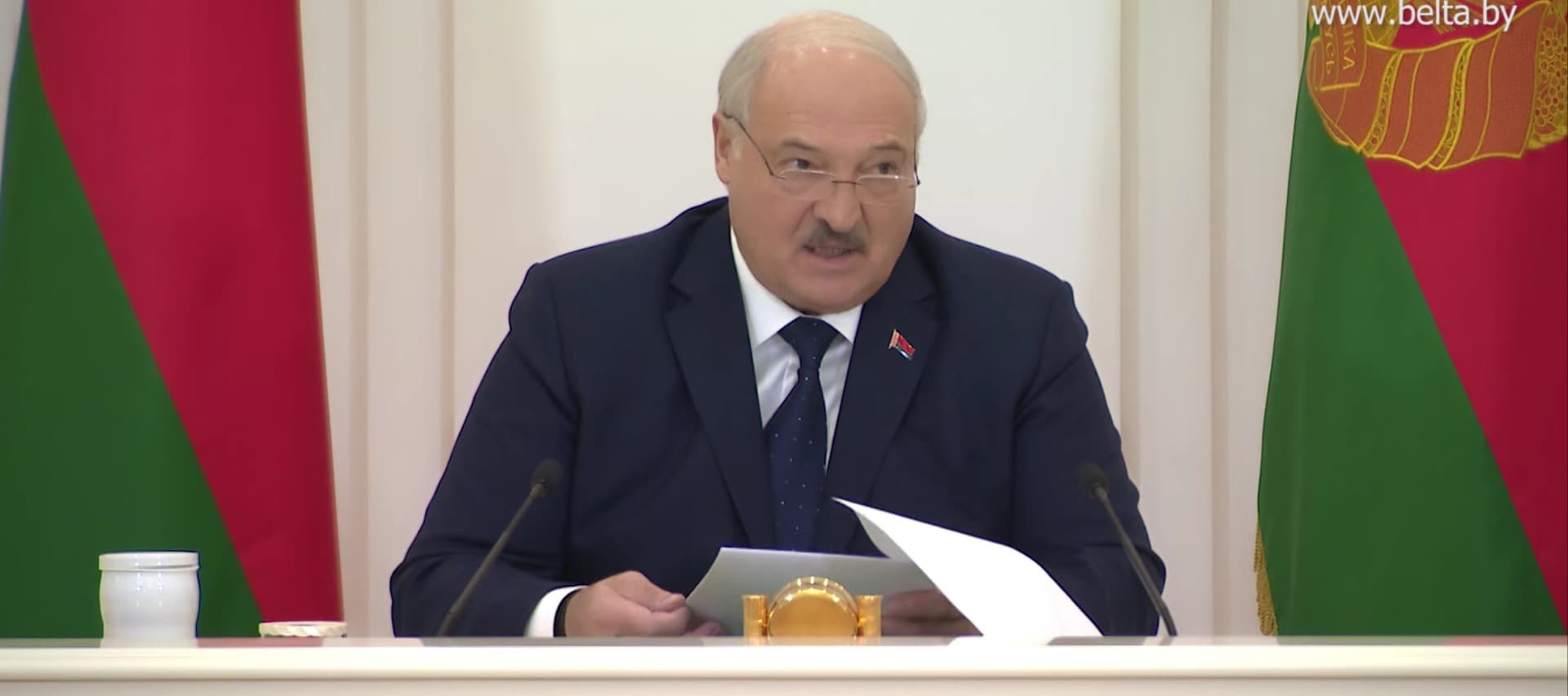 Фото новости: "Александр Лукашенко рассказал о коррупции при экспорте молочной продукции в Россию"