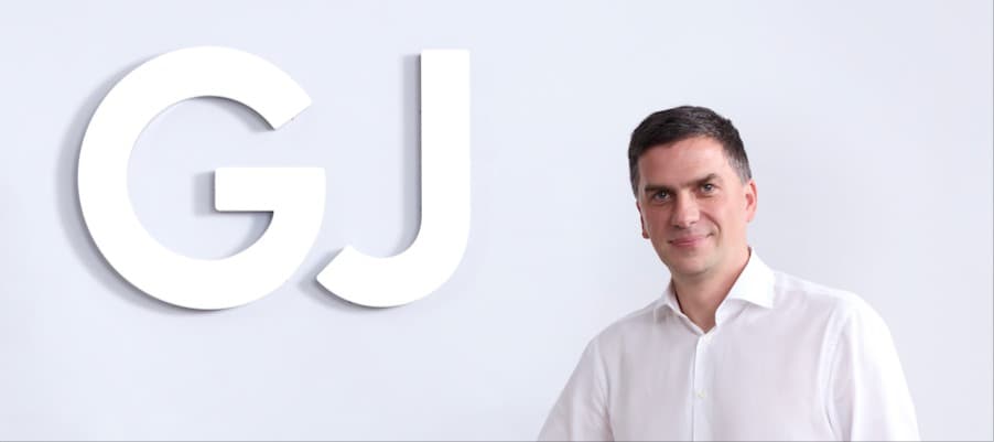 Фото новости: "Новым гендиректором Gloria Jeans стал Максим Басов"