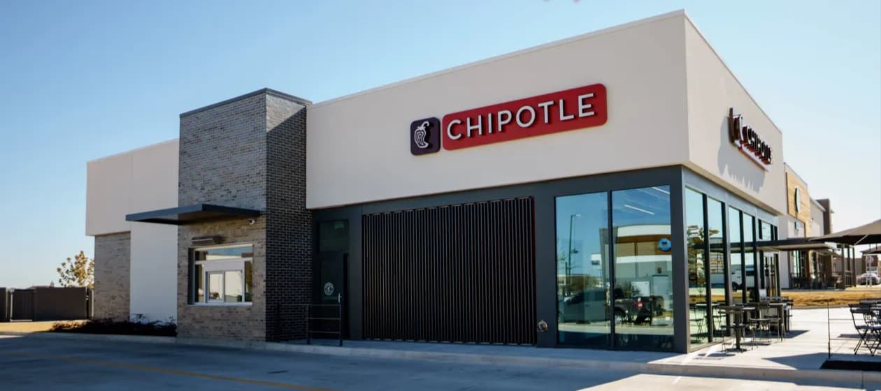 Фото новости: "Акционеры подали в суд на сеть ресторанов Chipotle из-за экономии на размерах порций"