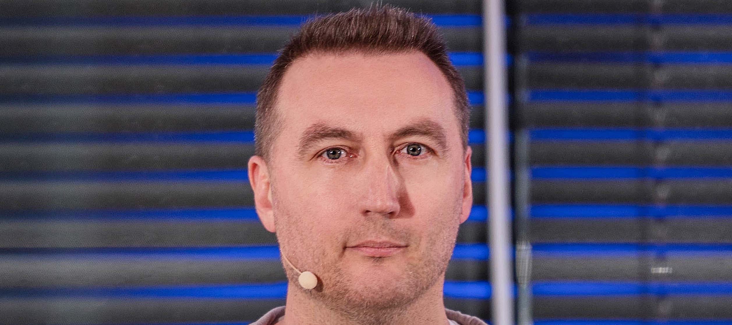 Фото новости: "Гендиректор «Авито» Владимир Правдивый покидает компанию"