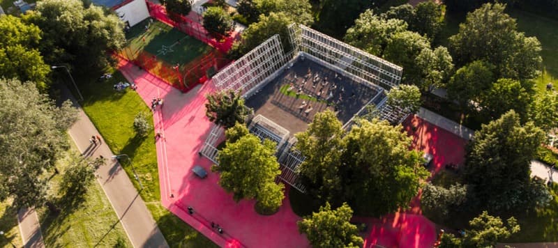 Фото новости: "Nike закрыла спортивный центр в Парке Горького"