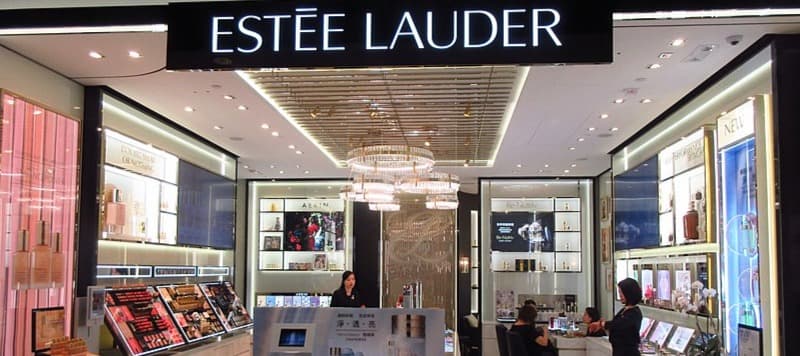Фото новости: "Estee Lauder может купить за $3 млрд люксовый модный бренд Tom Ford"