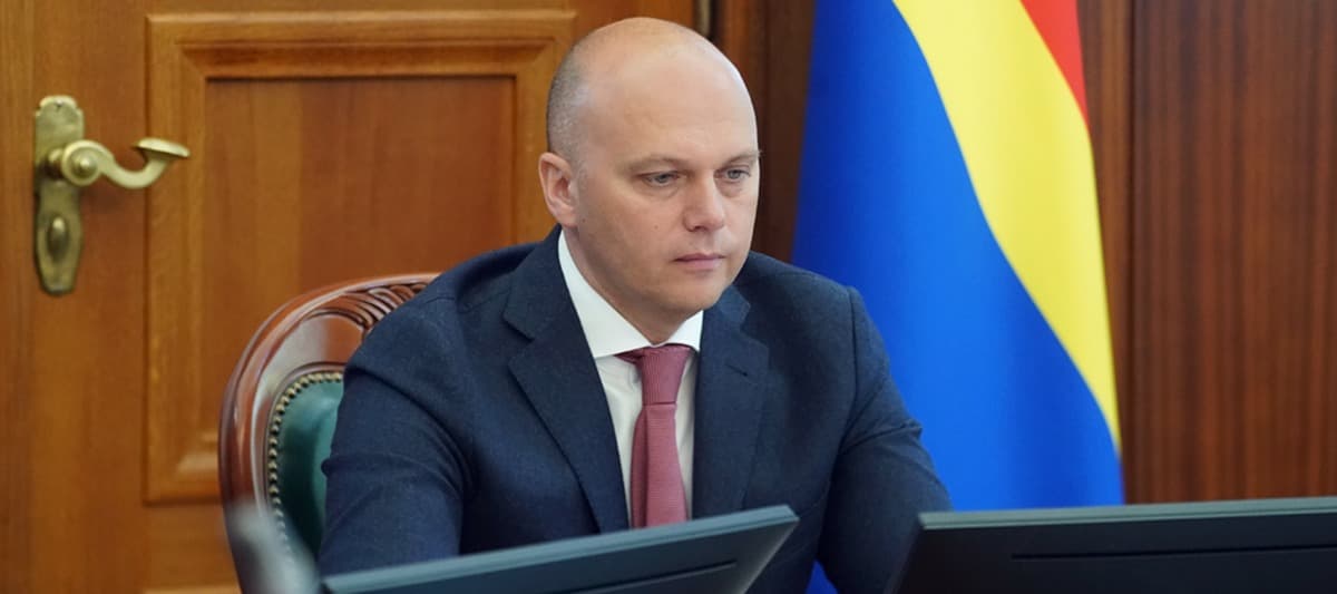 Фото новости: "Губернатор Калининградской области запретил вывозить картофель из региона"