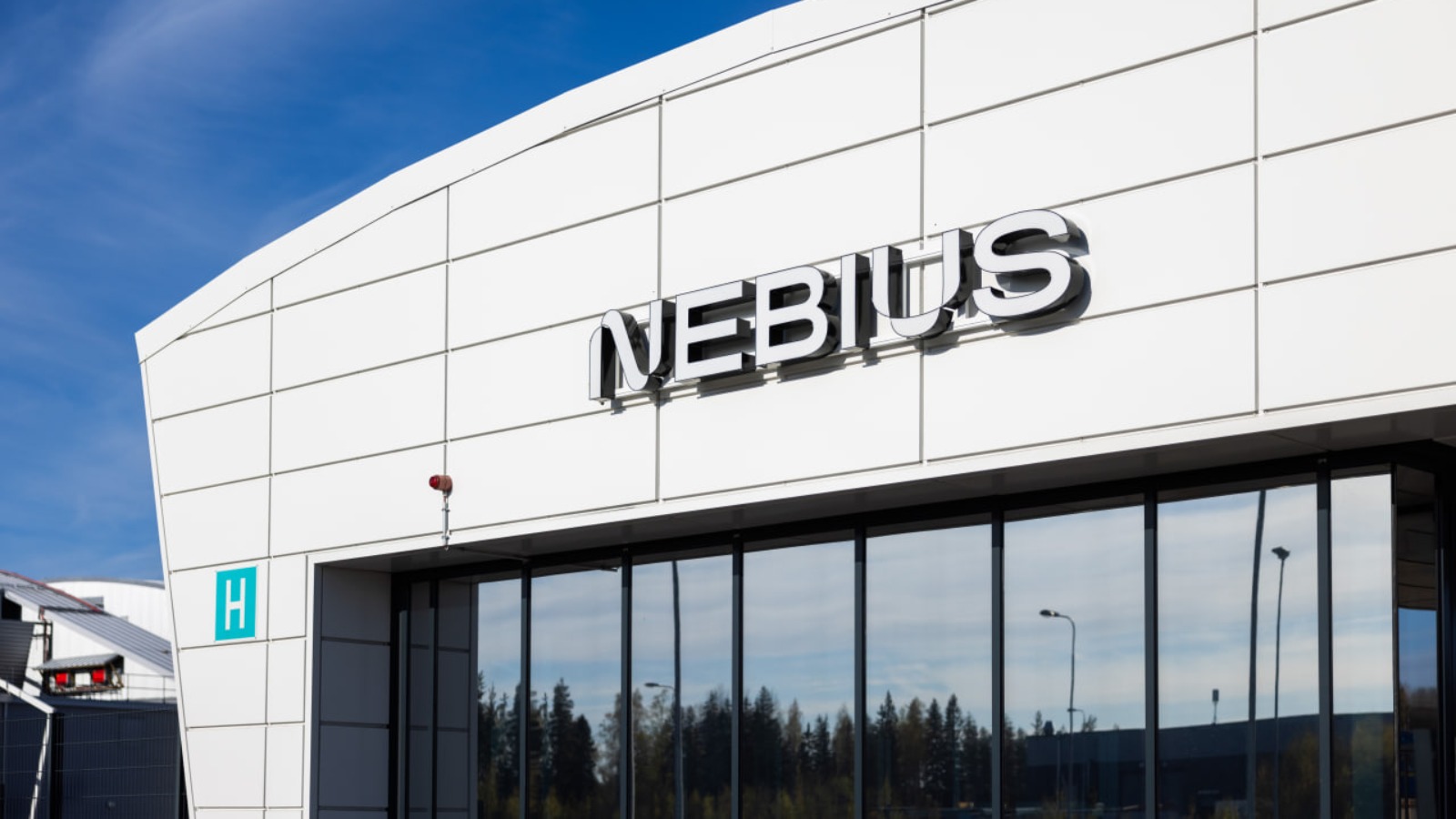 Фото новости: "Акции Nebius Аркадия Воложа выросли более чем на 70% после сделки с Microsoft"