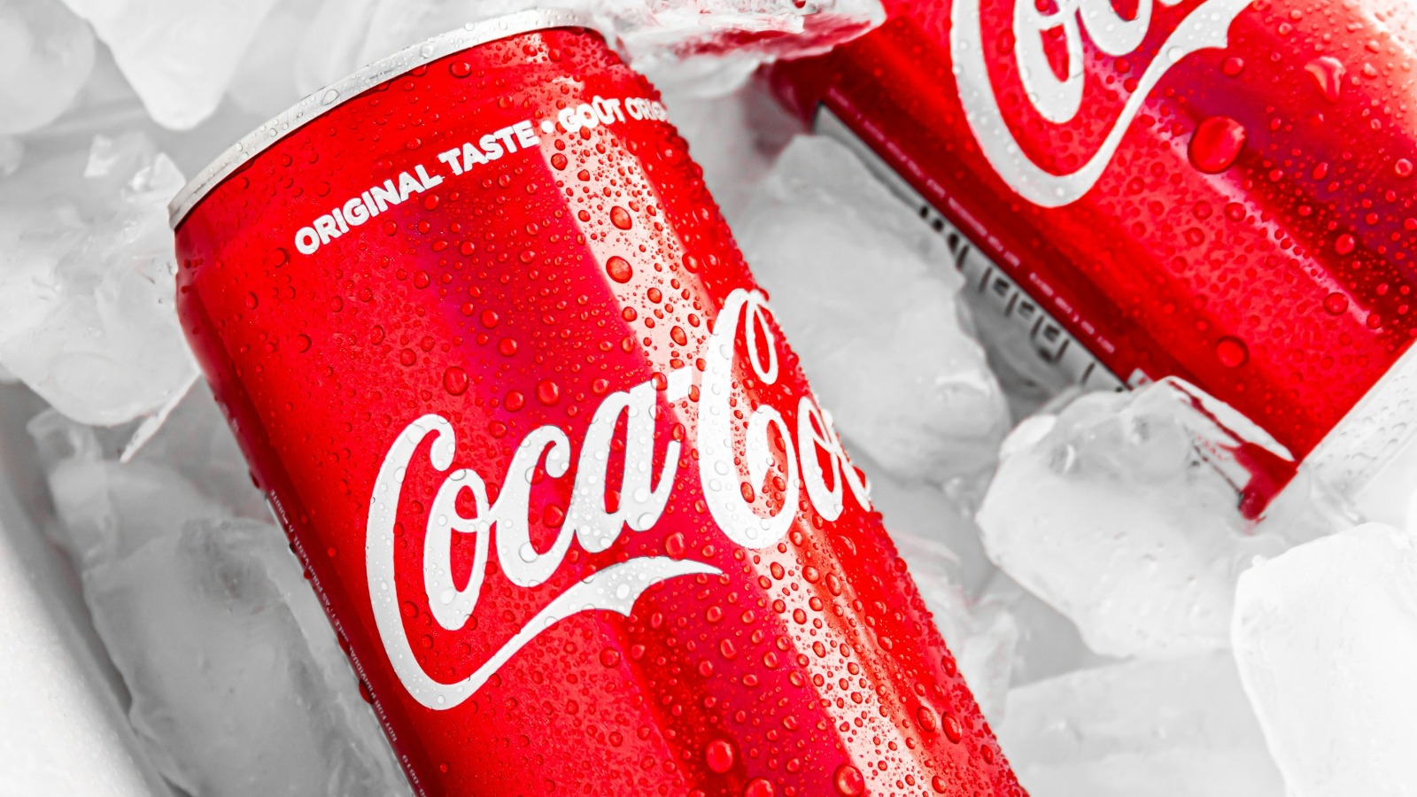 Фото новости: "Coca-Cola может потерять право на товарный знак в России"