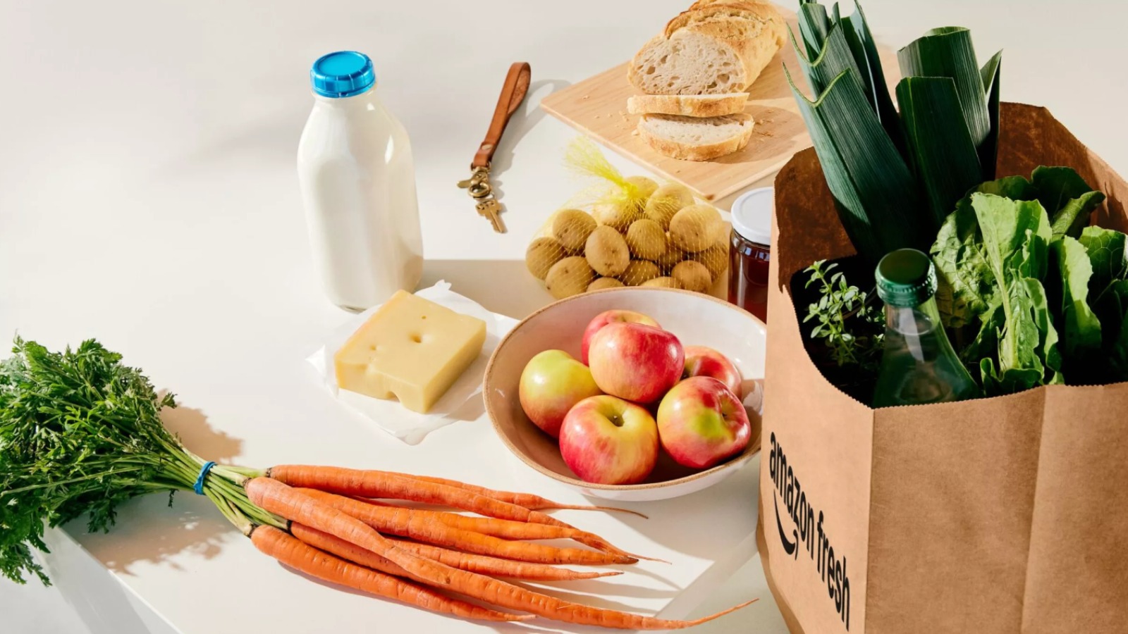 Фото новости: "Amazon может закрыть продуктовые магазины Amazon Fresh в Великобритании"