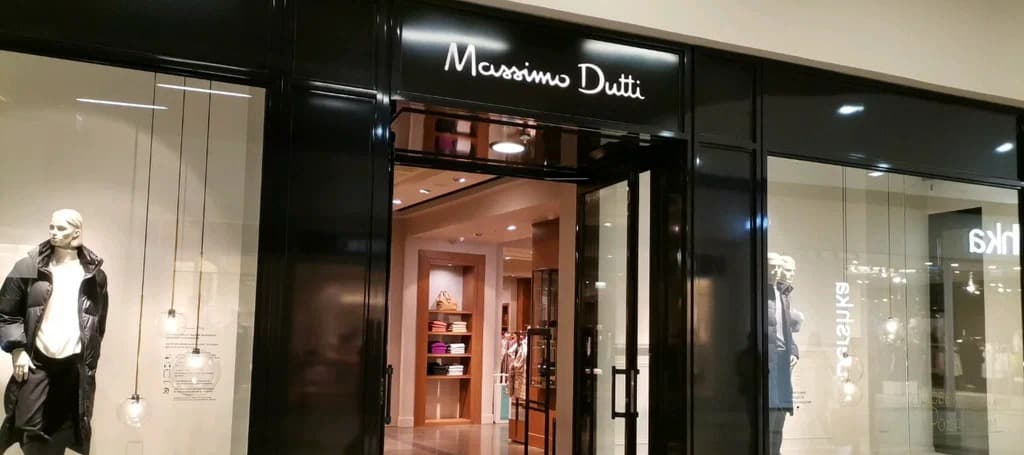 Фото новости: "Zara Home, Massimo Dutti и Oysho могут совсем уйти из России"