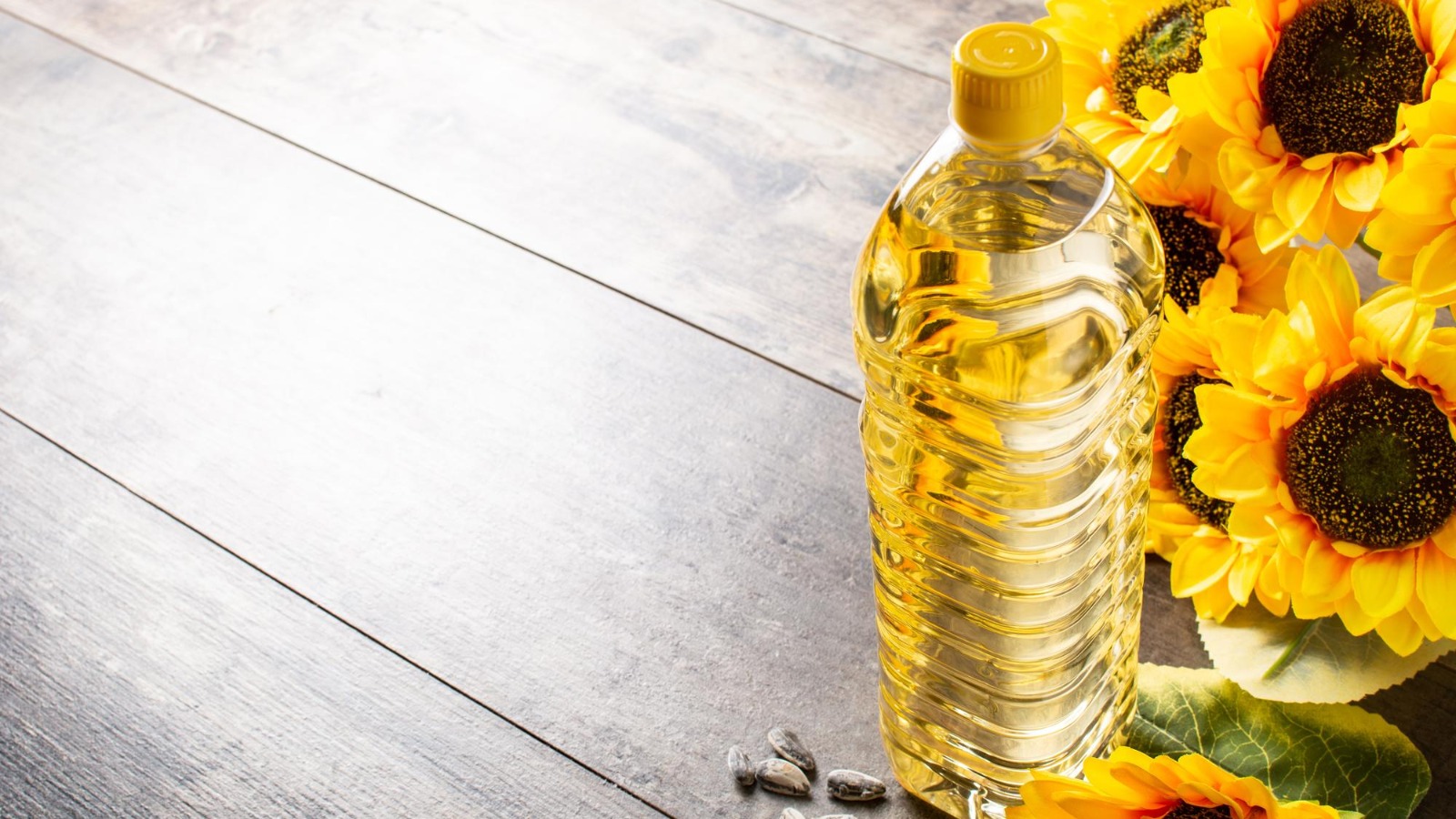 Фото новости: "Россия стала крупнейшим экспортером подсолнечного масла по итогам сезона 2024/25"