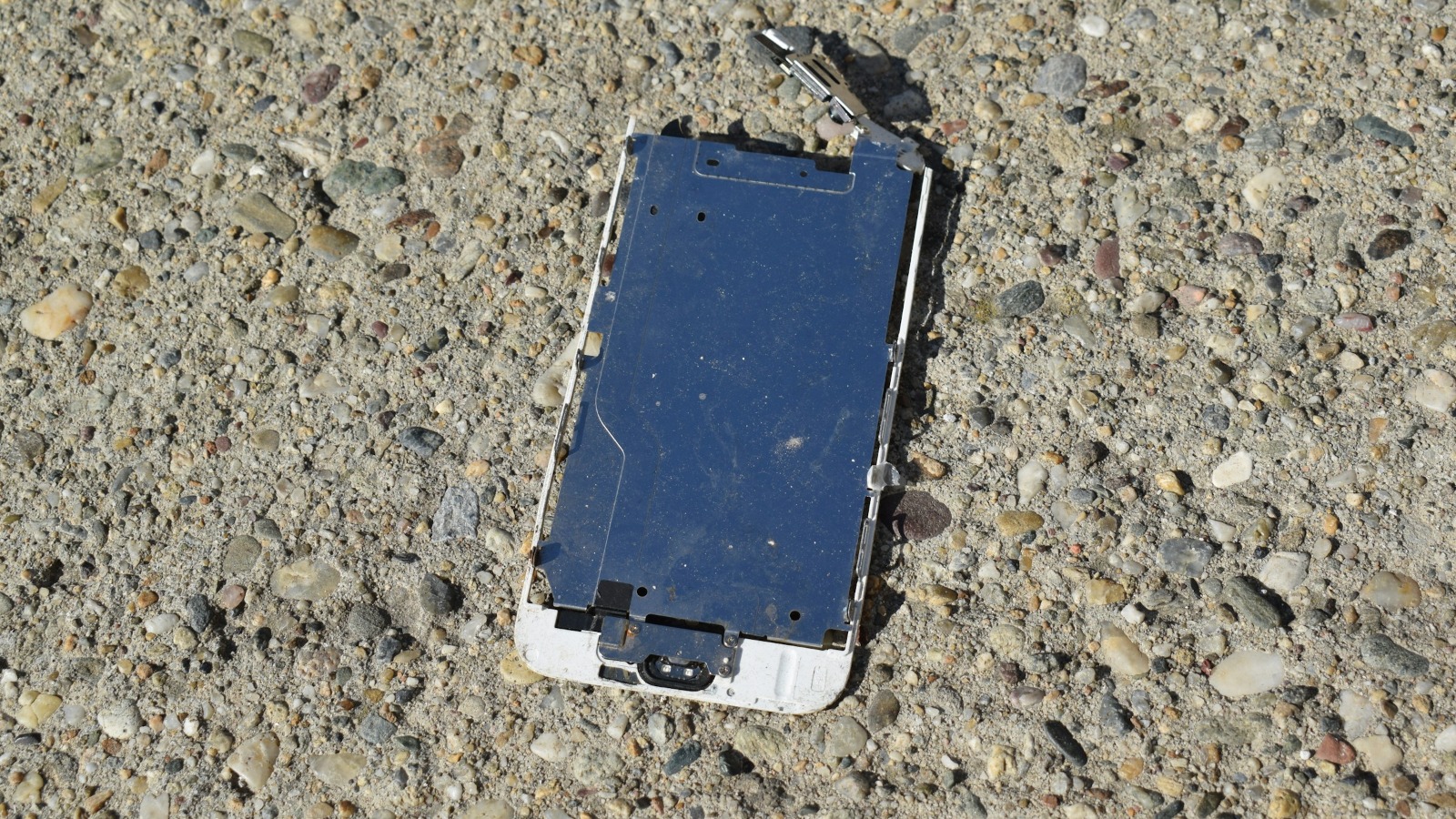 Фото новости: "В России создадут систему переработки отслужившей электроники"