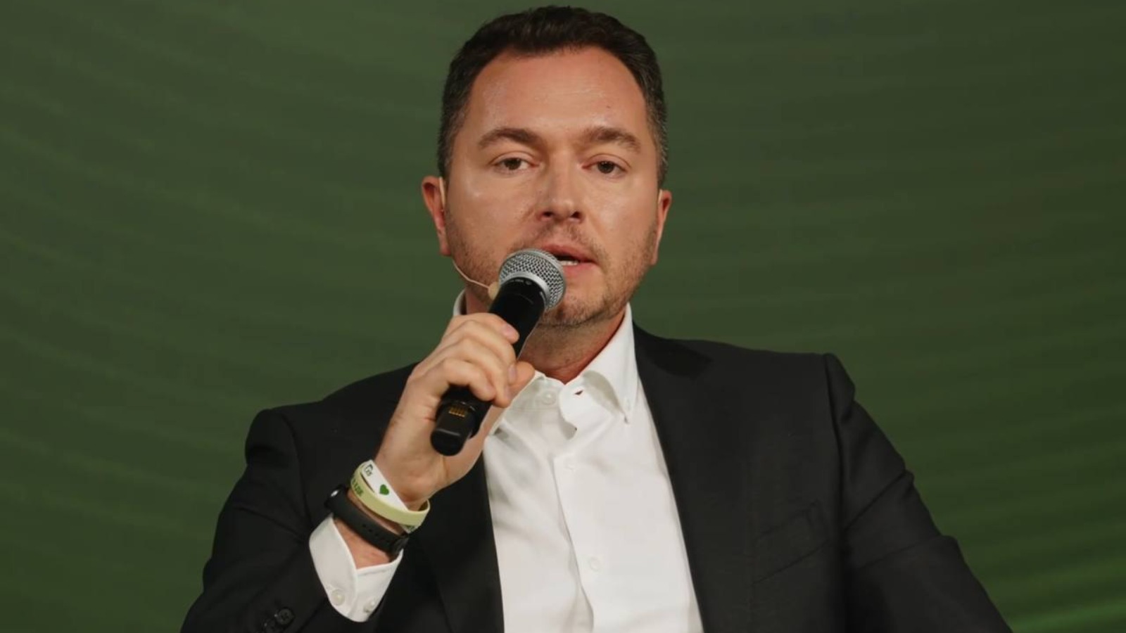 Фото новости: "Денис Ткач покинул пост управляющего директора X5 Import"