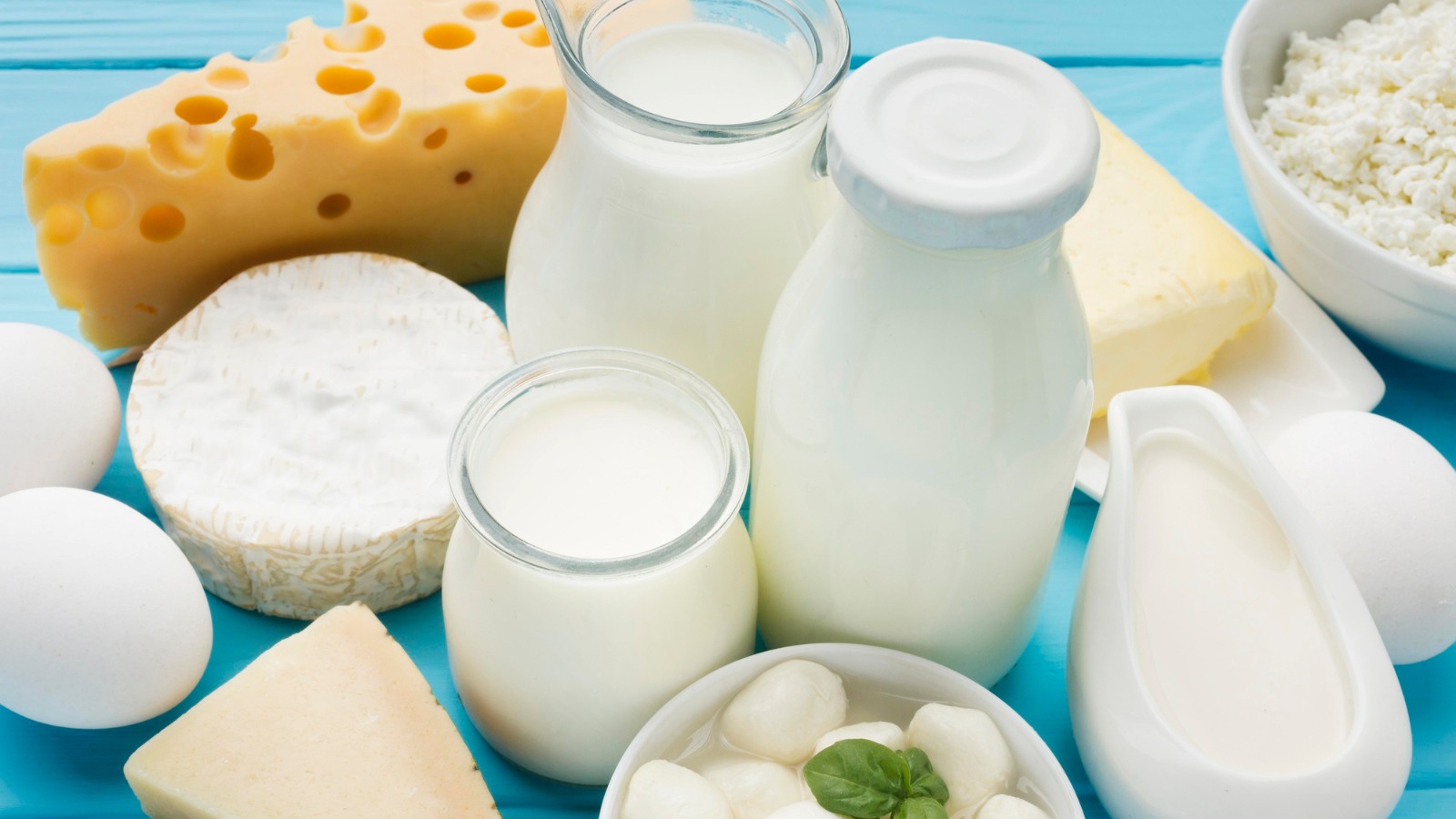 Фото новости: "Фермеры попросили Минпромторг отменить маркировку молочной продукции"