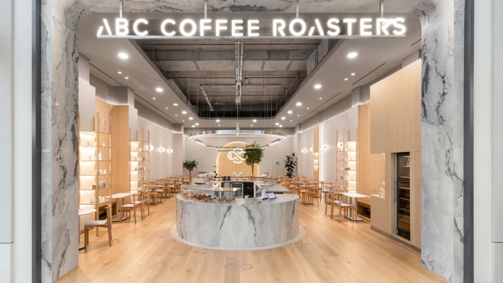 Фото новости: "Сеть кофеен ABC Coffee Roasters выходит в Европу"