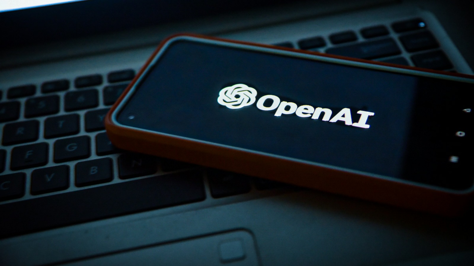 Фото новости: "Выручка OpenAI от рекламы в ChatGPT достигла $1 млрд в годовом выражении"