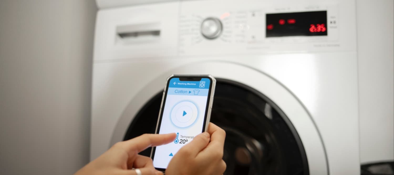 Фото новости: "LG и Samsung объединят свои «умные дома»"