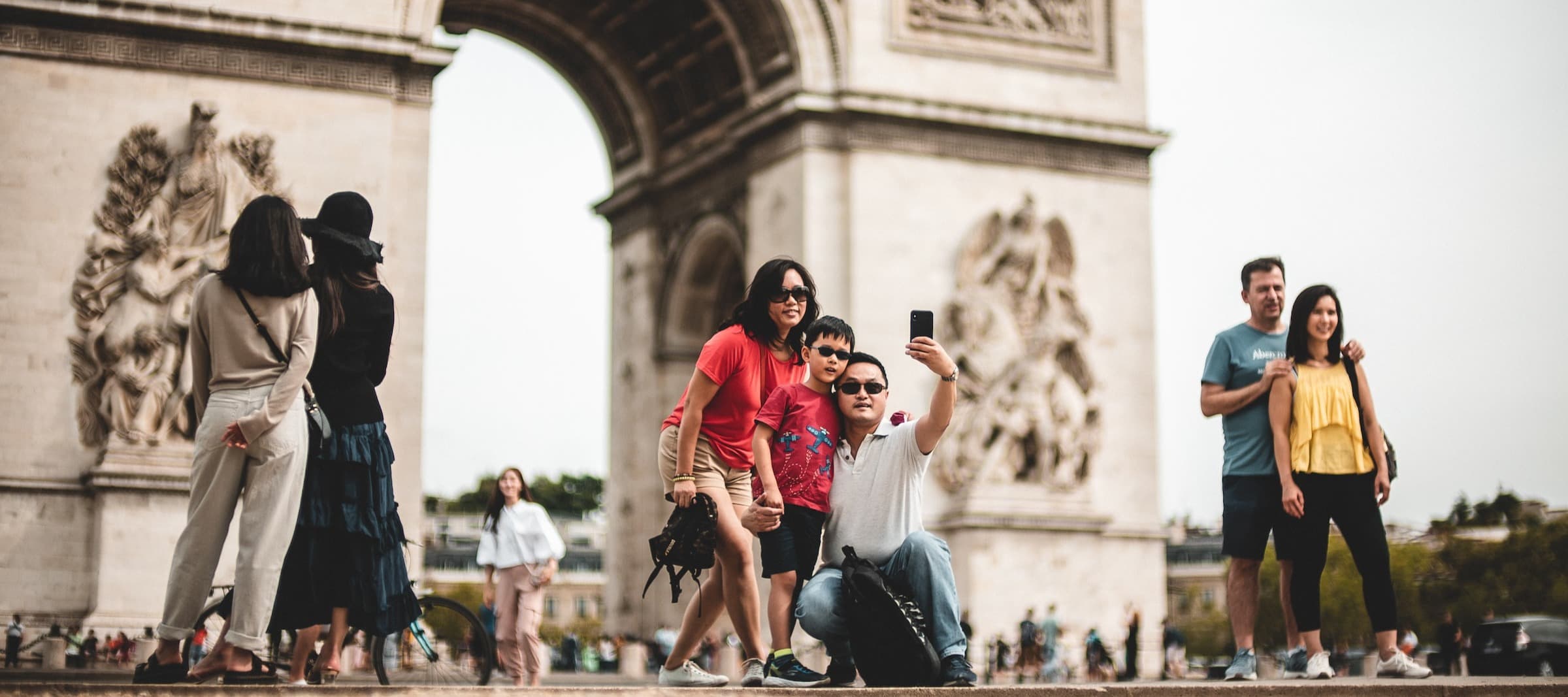 Фото новости: "Европейские страны начали зазывать туристов из Китая в соцсетях"