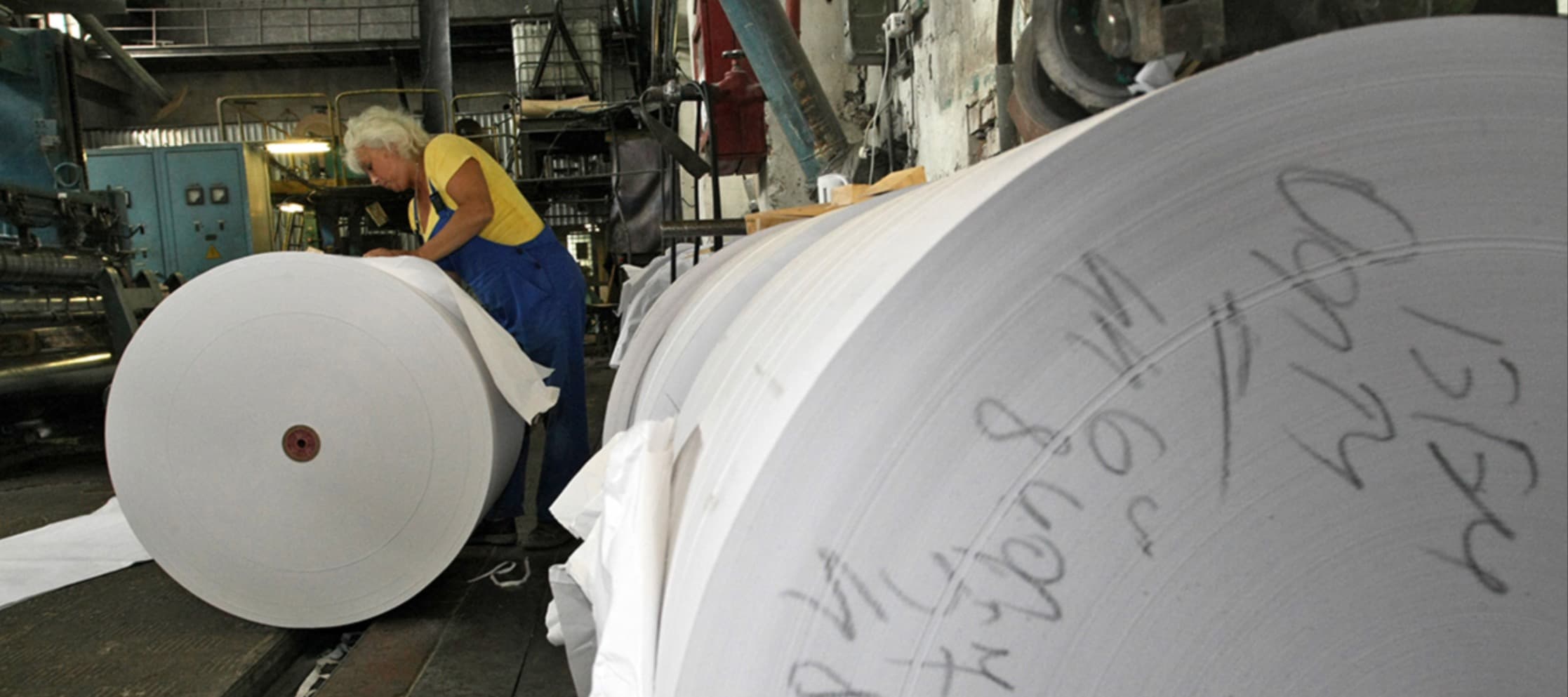 Фото новости: "В Европе возник дефицит бумаги из-за высокого спроса и забастовок производителей"