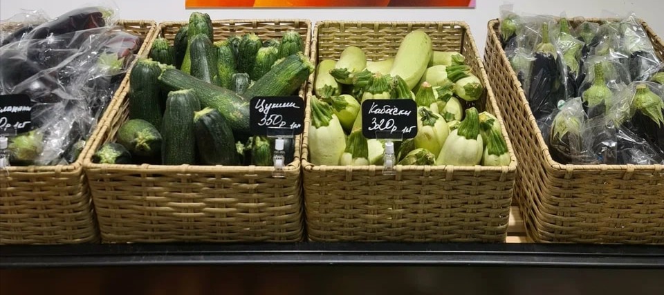 Фото новости: "«Вкусвилл» начал открывать фруктово-овощные лавки"