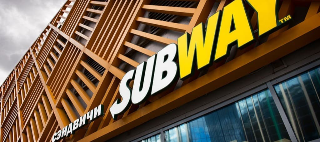 Фото новости: "Сеть фастфуда Subway может продать бизнес за $10 млрд"