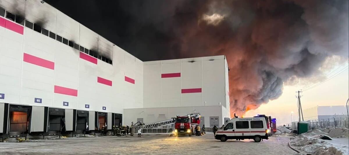 Фото новости: "Ущерб от пожара на складе Wildberries может составить 17 млрд руб."