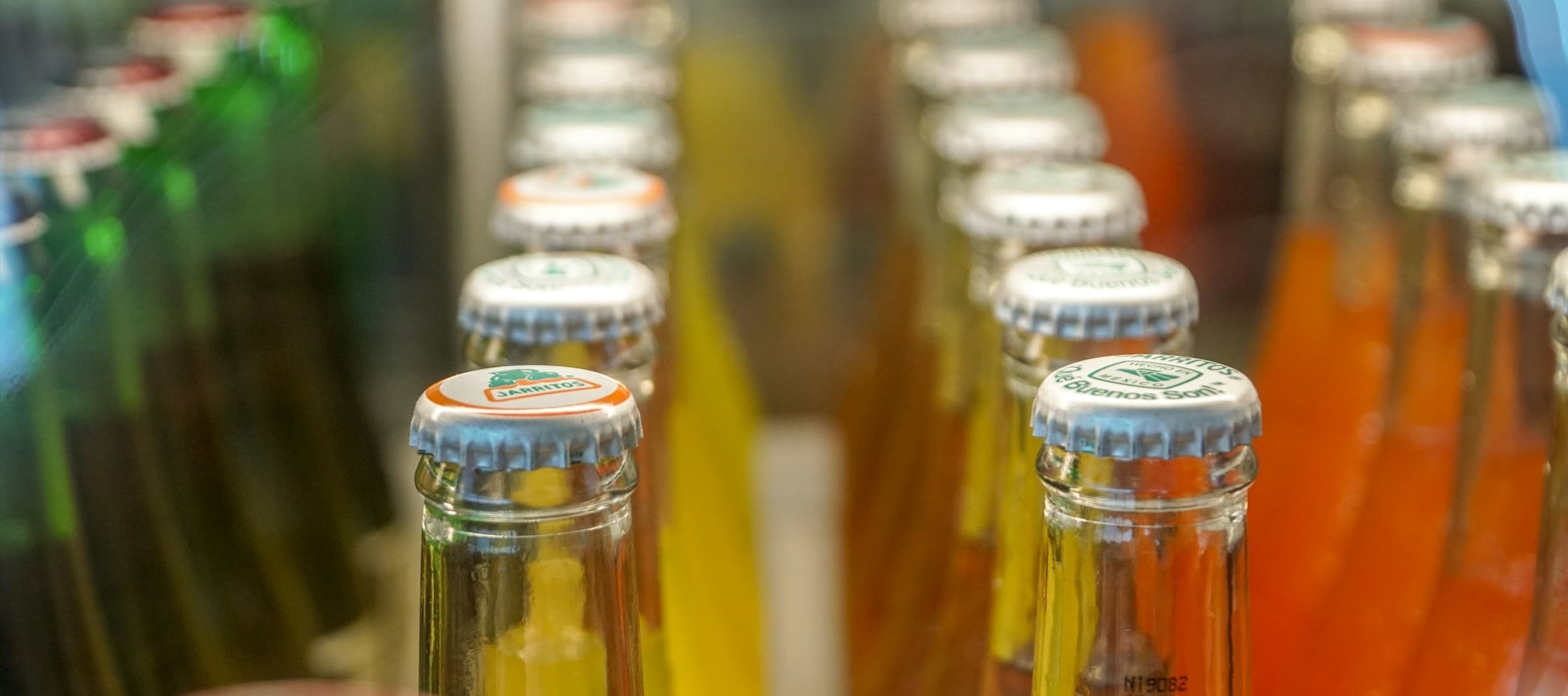 Фото новости: "В России снизилось производство безалкогольных напитков впервые за пять лет"