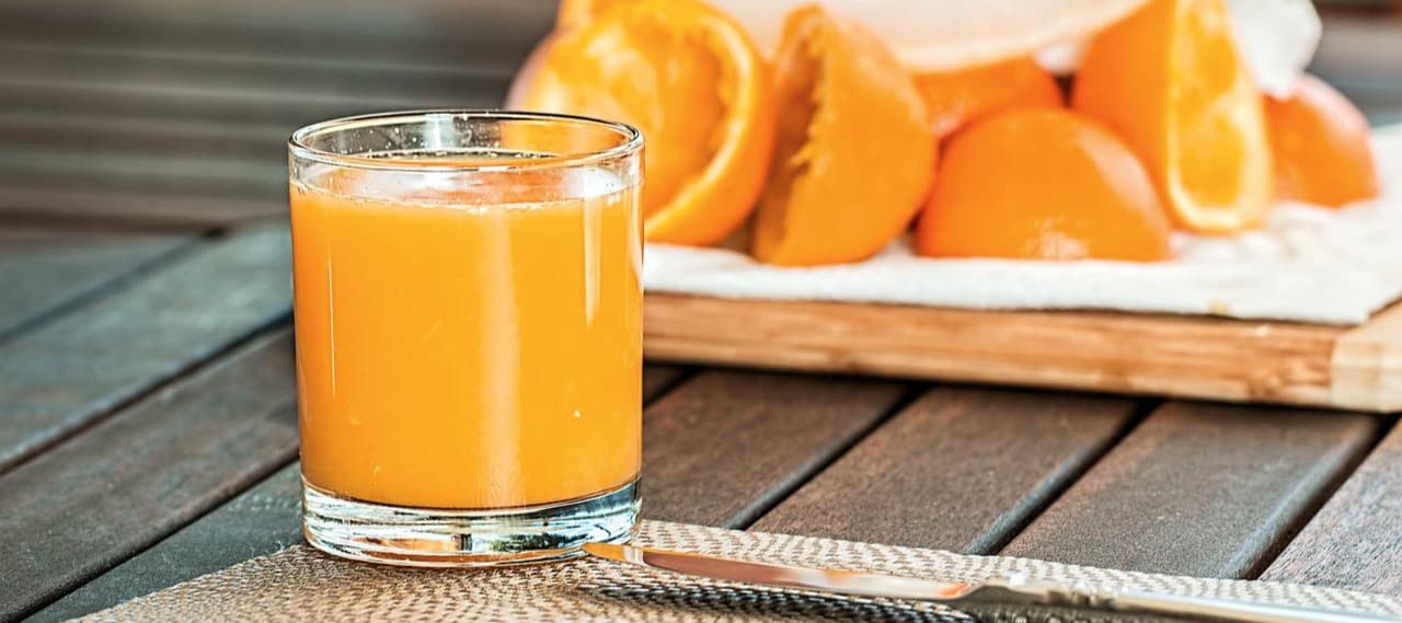 Фото новости: "Сырье для апельсинового сока стало проблемой для российских производителей"
