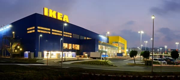 Фото новости: "Ikea начала отказываться от розничных магазинов в России"
