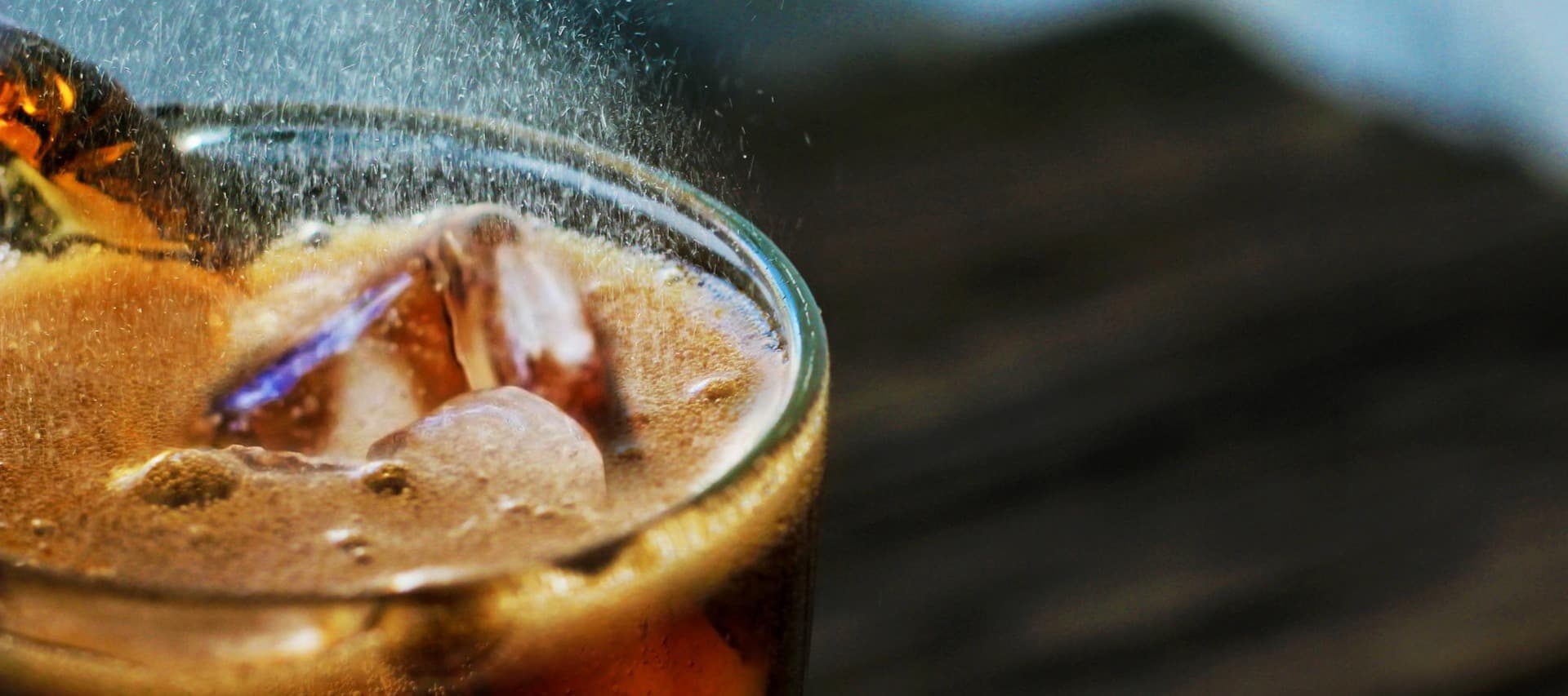 Фото новости: "«Очаково» выпустил аналог Сoca-Cola с суслом и солодом"