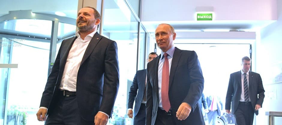 Фото новости: "The Bell: Волож обменяет контроль над «Яндексом» на развитие проектов за границей"