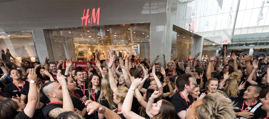 Фото новости: "H&M откроет магазины в регионах России в конце августа"