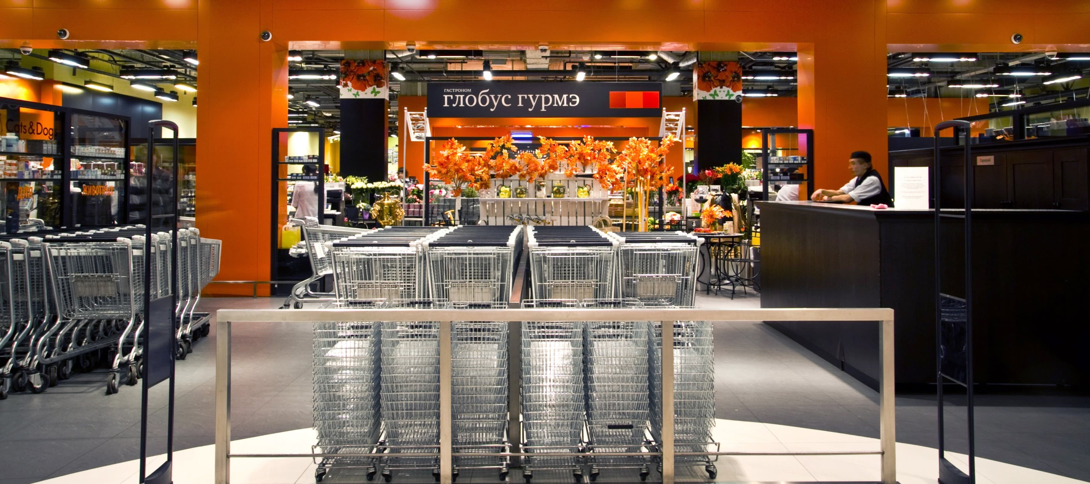 Фото новости: "Сенатор Каноков купил сеть премиум-супермаркетов «Глобус гурмэ»"