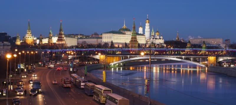 Фото новости: "Москва и Санкт-Петербург вошли в пятерку городов мира по уровню загрязнения воздуха диоксидом азота"