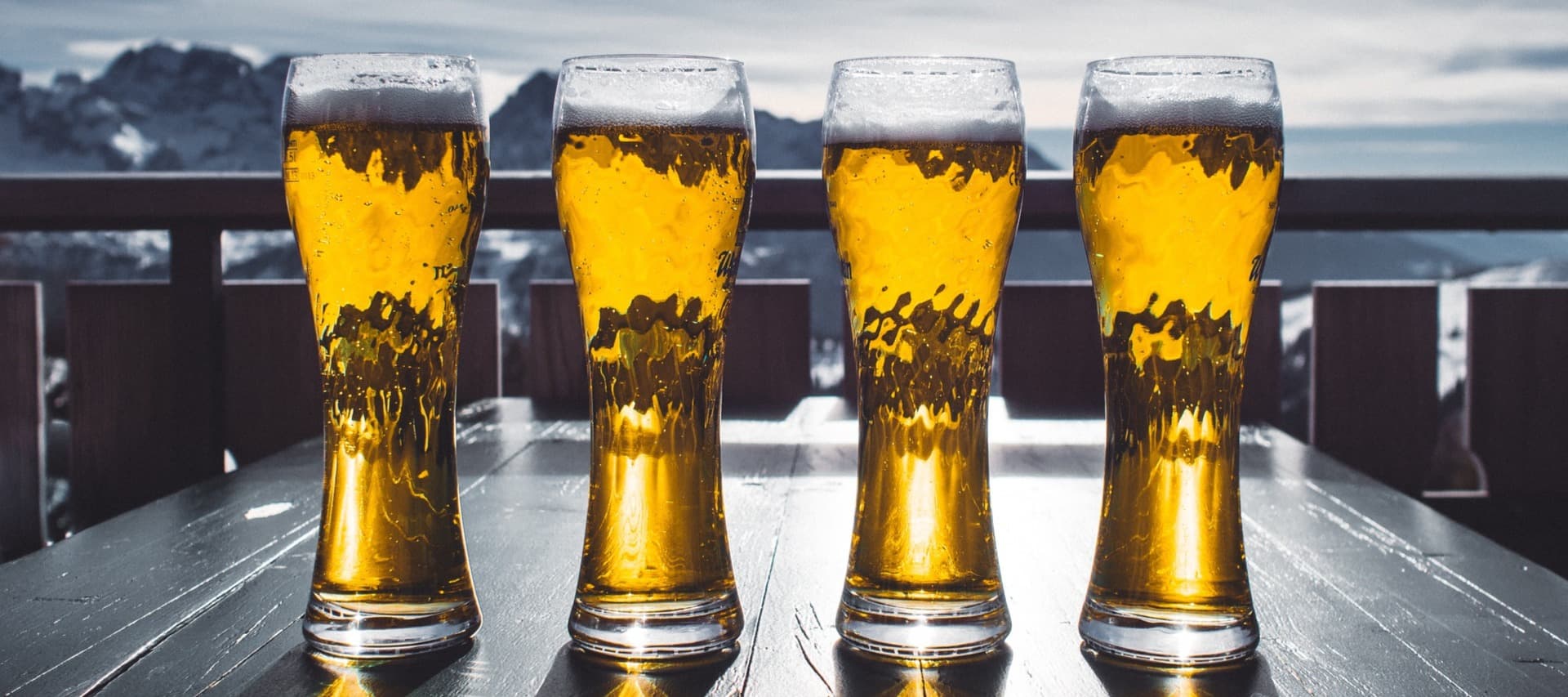 Фото новости: "Россияне стали больше пить крепкое пиво"