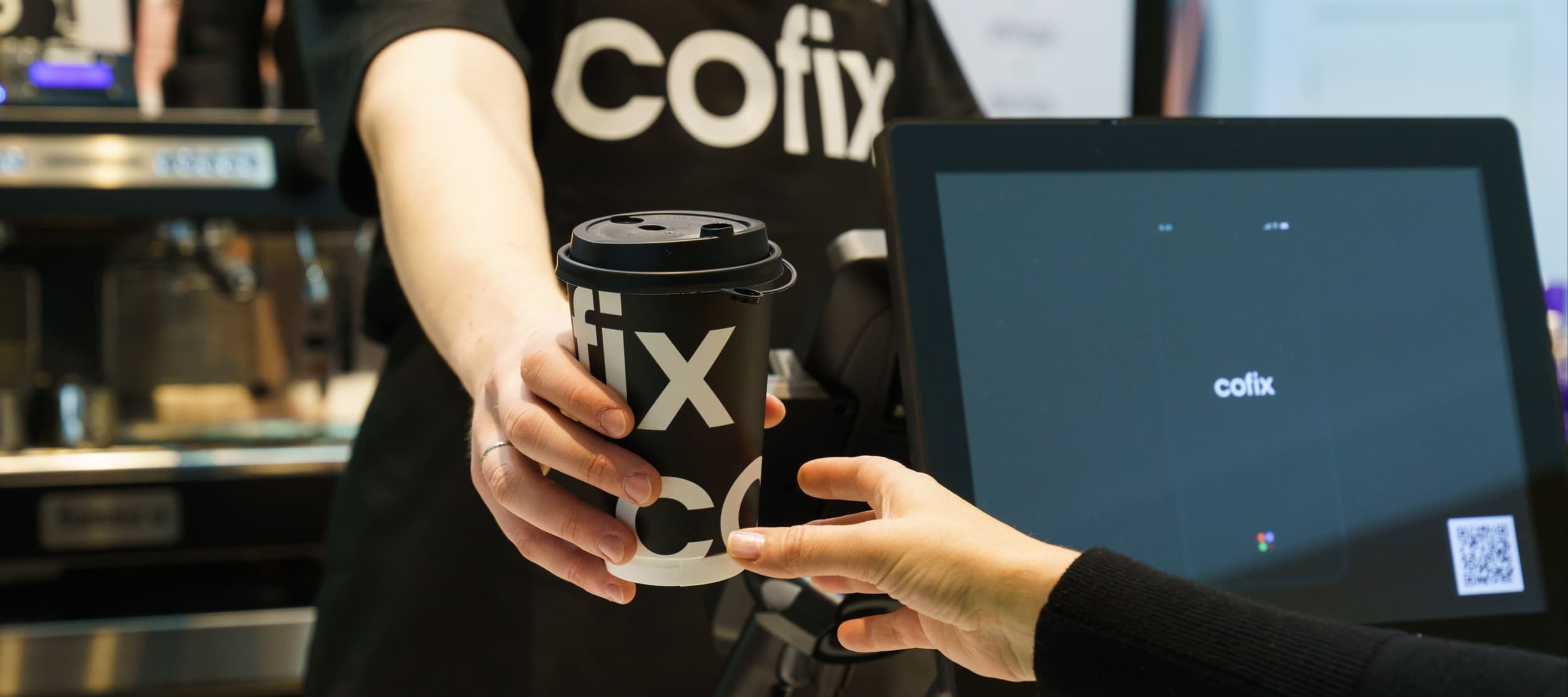 Фото новости: "Cofix откроет в Москве фабрику-кухню для своих кофеен"