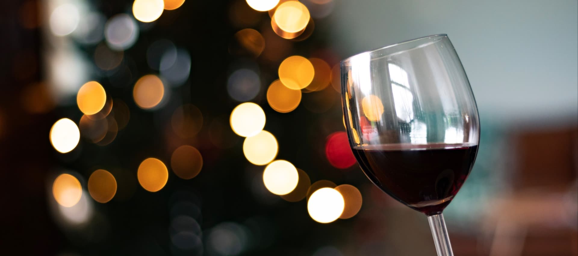 Фото новости: "Акцизы на вино в 2024 г. могут вырасти втрое"